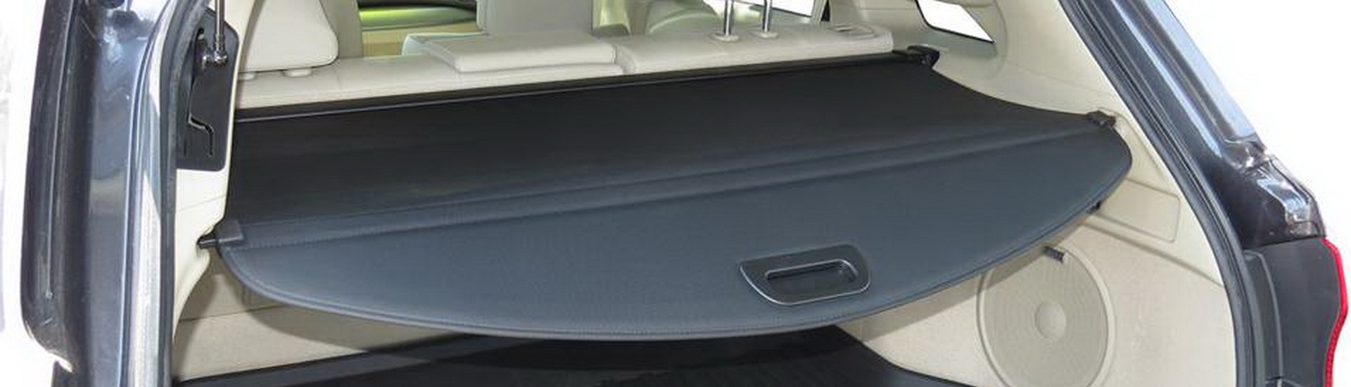 Tyger Auto: Trunk Cover