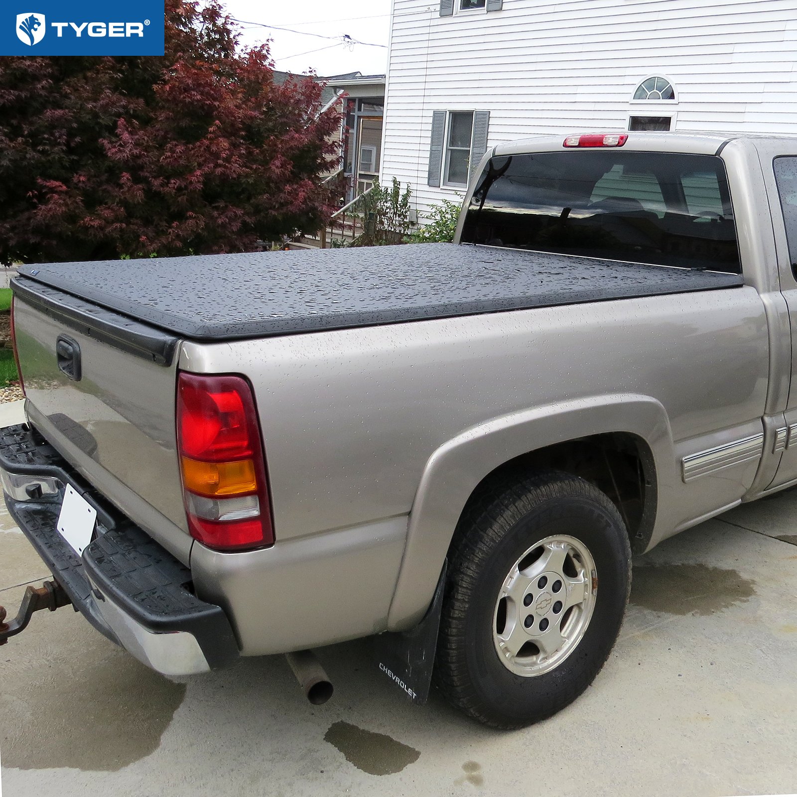 TYGER T3 Soft Tri-fold fit 88-06 Silverado/Sierra; 07 Classic | 6'6
