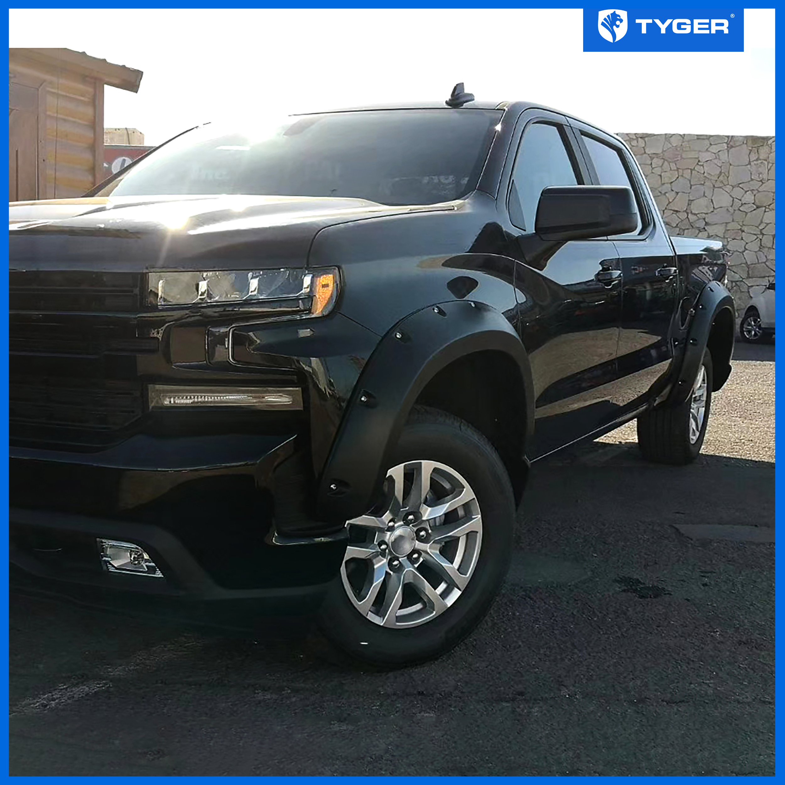 Bolt-Riveted Style 4PC fit 19-21 Silverado 1500 | Paintable Smooth Textured
